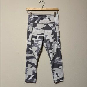 5/$55 !! 🔥 ZYIA Camouflage Leggings - Black and Gray